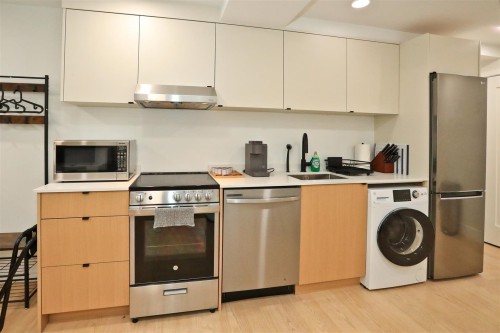 4015 Victoria Drive, Vancouver, BC 