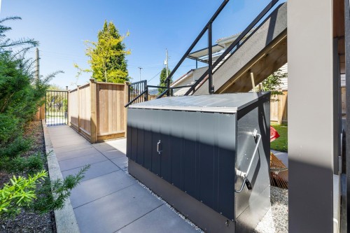 4015 Victoria Drive, Vancouver, BC 