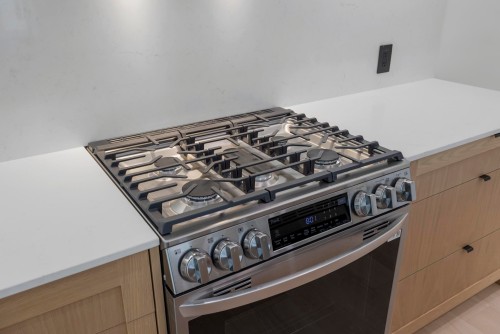 4015 Victoria Drive, Vancouver, BC 