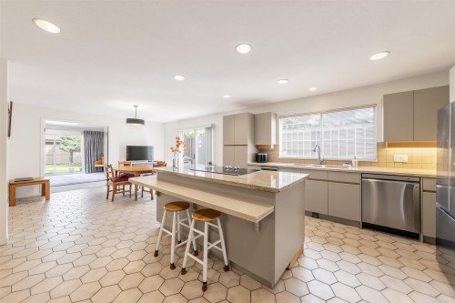 1363 48Th Avenue W, Vancouver, BC 