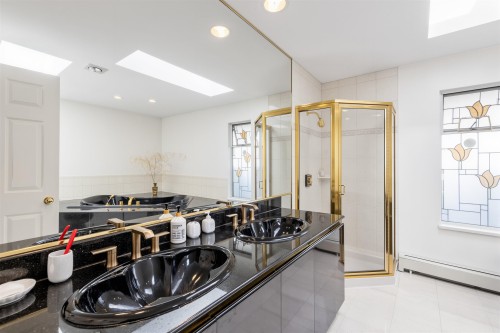 1363 48Th Avenue W, Vancouver, BC 