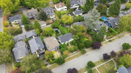 2971 37Th Avenue W, Vancouver, BC 