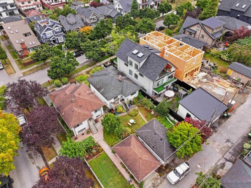 2608 4Th Avenue E, Vancouver, BC 