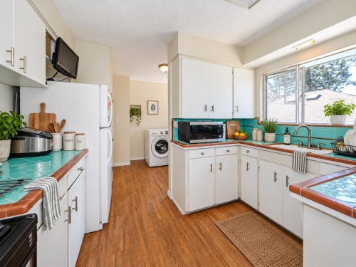 9820 Berry Road, Richmond, BC 