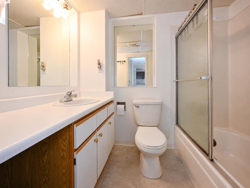 9820 Berry Road, Richmond, BC 