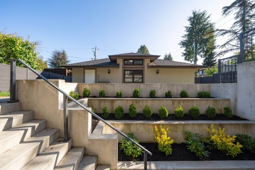3282 34Th Avenue W, Vancouver, BC 