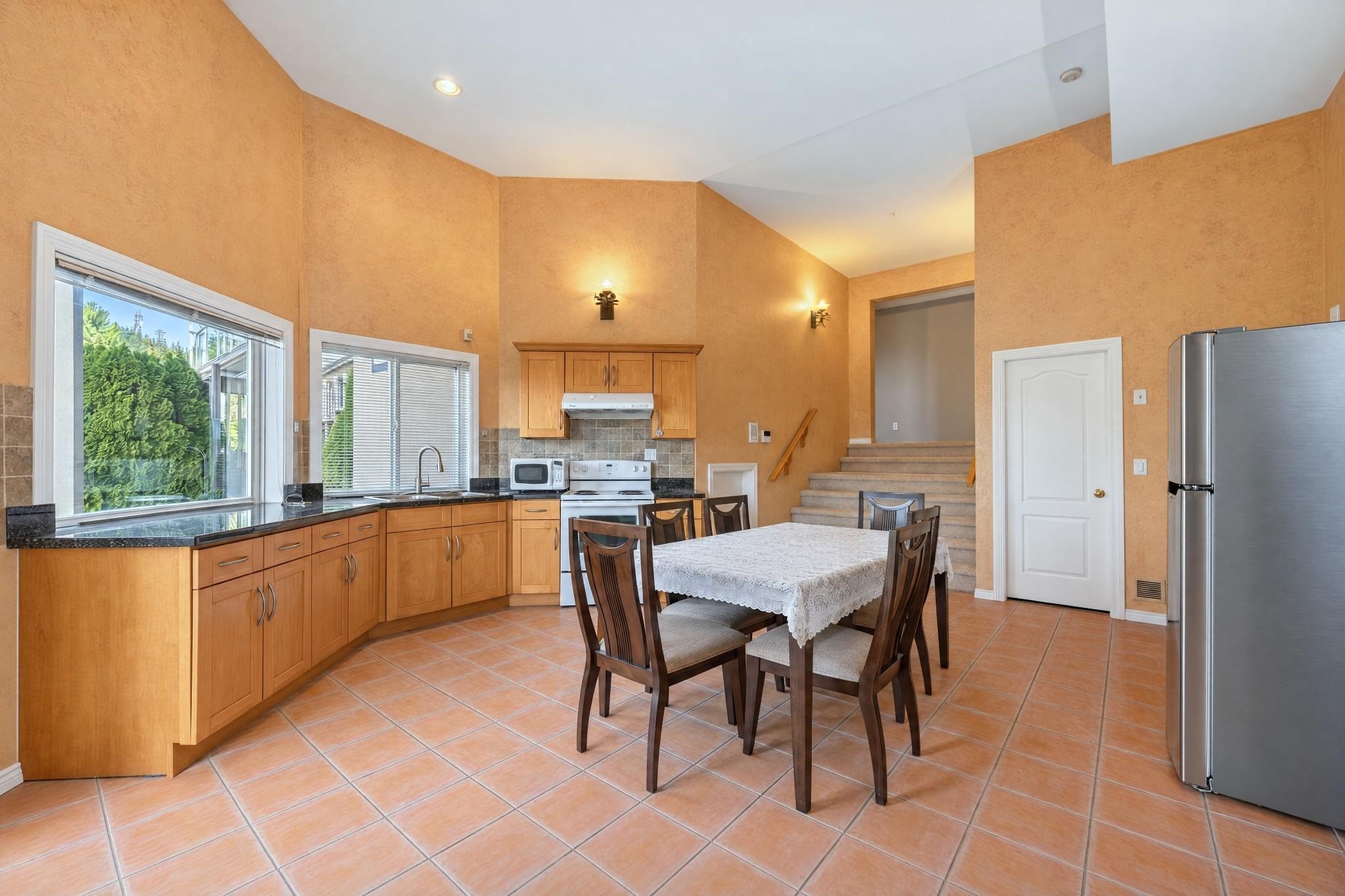 2570 Diamond Crescent, Coquitlam, BC