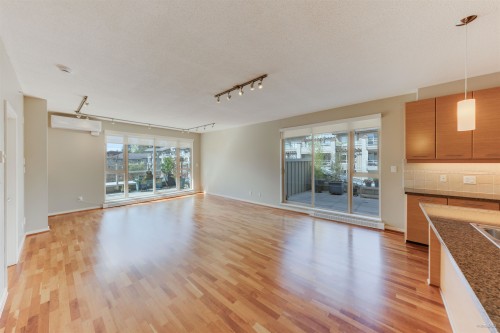 510-530 Raven Woods Drive  North Vancouver, BC V7G 2T5