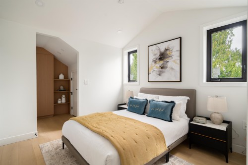 6577 Lime Street, Vancouver, BC 