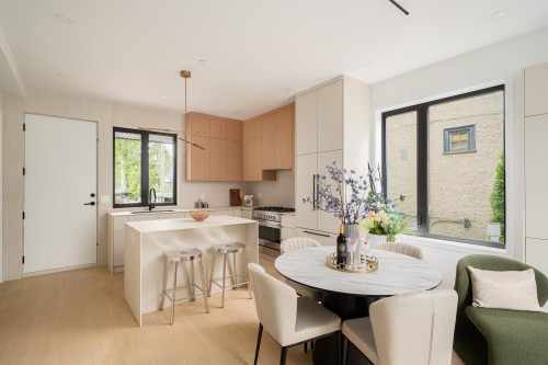 6577 Lime Street, Vancouver, BC 