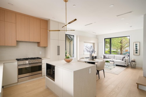 6577 Lime Street, Vancouver, BC 