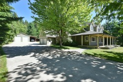 1000 Cemetery Road Gibsons, BC V0N 1V7