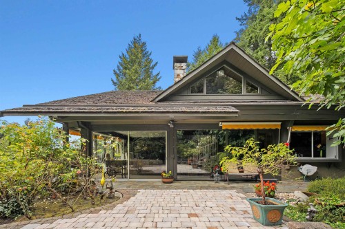 6035 Eagleridge Drive, West Vancouver, BC 