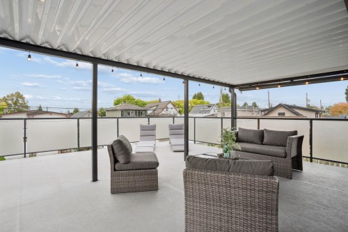 76 46Th Avenue E, Vancouver, BC 
