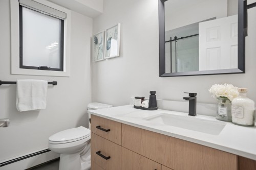 76 46Th Avenue E, Vancouver, BC 