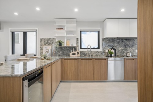 76 46Th Avenue E, Vancouver, BC 