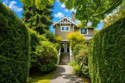 1903 14Th Avenue W, Vancouver, BC 
