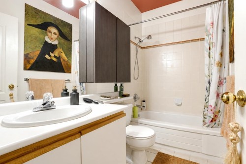 1903 14Th Avenue W, Vancouver, BC 