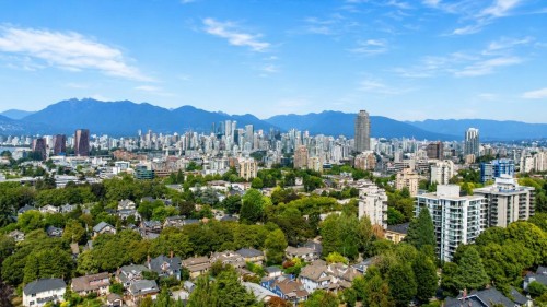 1903 14Th Avenue W, Vancouver, BC 