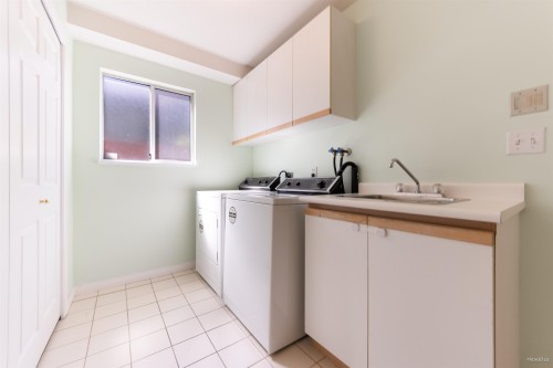 10128 Carter Court, Richmond, BC 