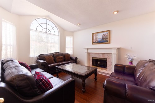 10128 Carter Court, Richmond, BC 