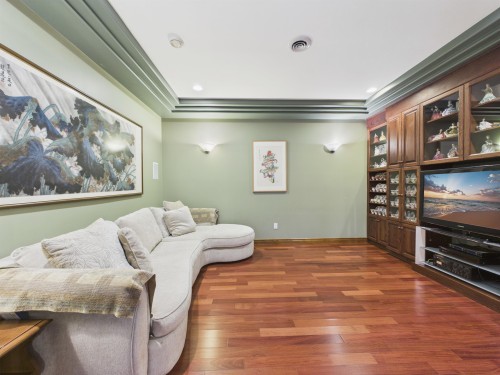 8760 Wheeler Road, Richmond, BC 