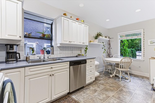 7455 West Boulevard, Vancouver, BC 