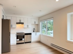 LANEWAY-1150 Charland Avenue Coquitlam, BC V3K 3L1