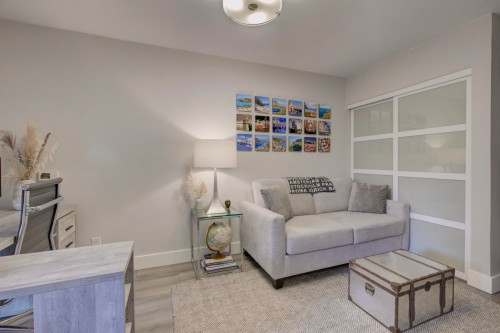1360 8Th Avenue W, Vancouver, BC 