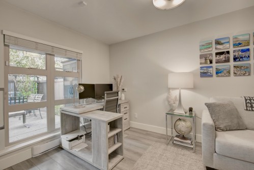 1360 8Th Avenue W, Vancouver, BC 