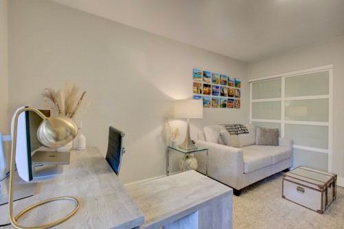 1360 8Th Avenue W, Vancouver, BC 