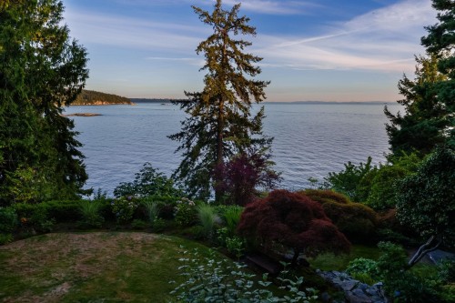6054 Gleneagles Drive, West Vancouver, BC 