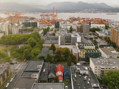 522 Cordova Street E, Vancouver, BC 