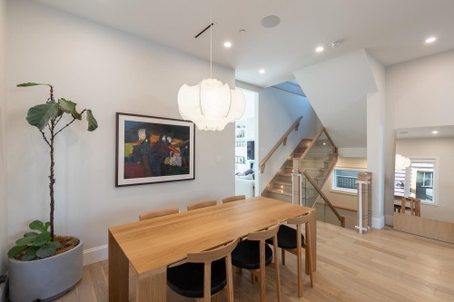 852 18Th Avenue W, Vancouver, BC 