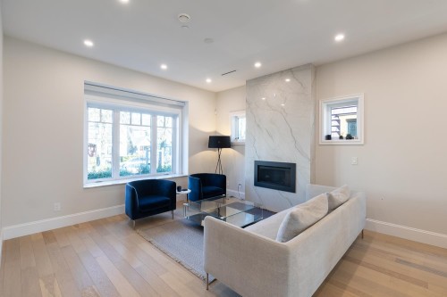 852 18Th Avenue W, Vancouver, BC 
