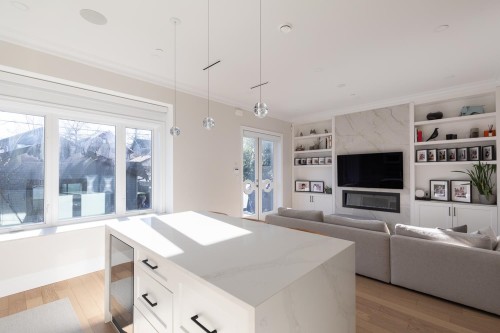 852 18Th Avenue W, Vancouver, BC 