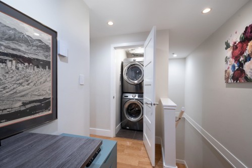 290 11Th Avenue E, Vancouver, BC 