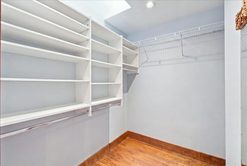 2813 3Rd Avenue W, Vancouver, BC 