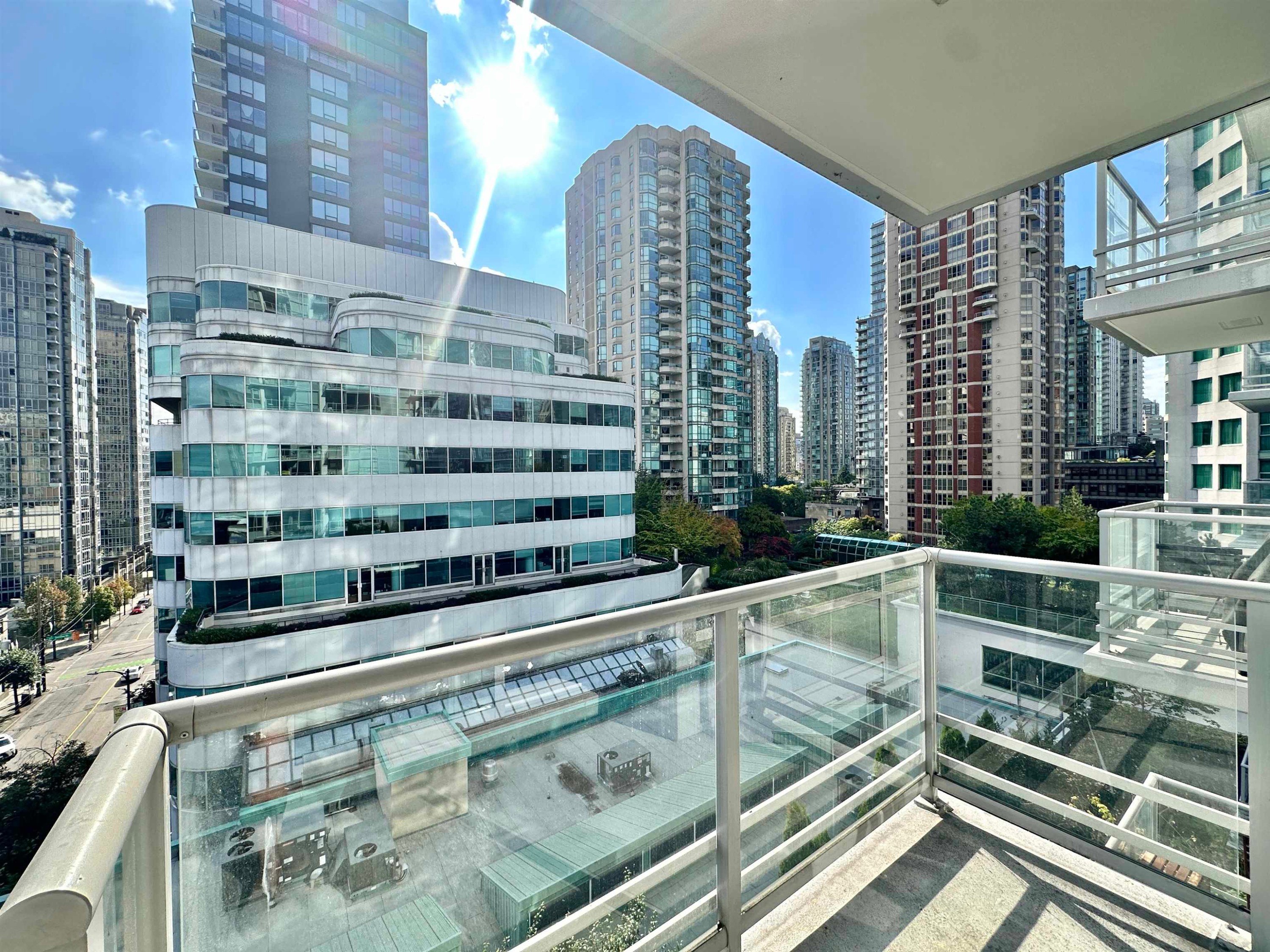 707-821 Cambie Street, Vancouver, BC