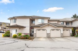 31-19060 Ford Road Pitt Meadows, BC V3Y 2M2