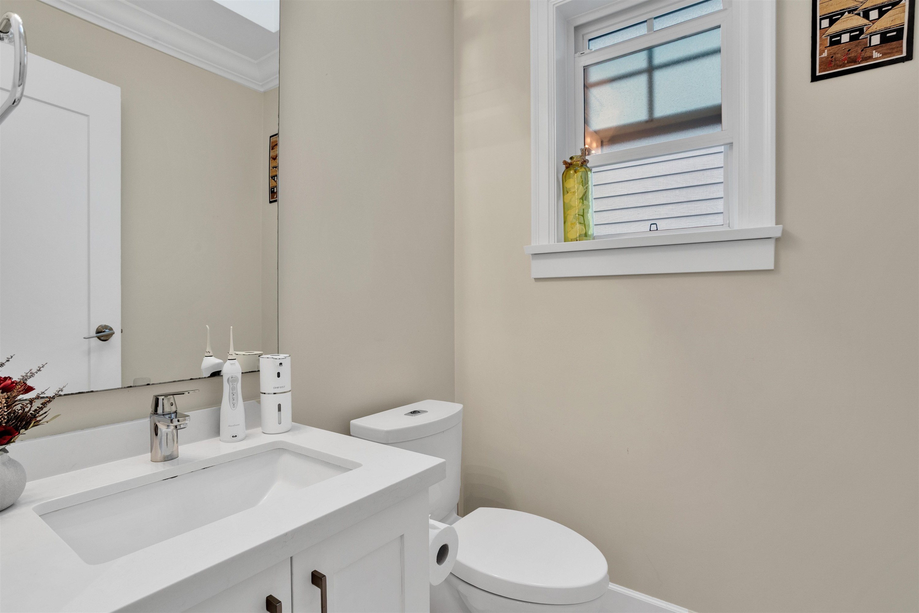 2885 41St Avenue E, Vancouver, BC