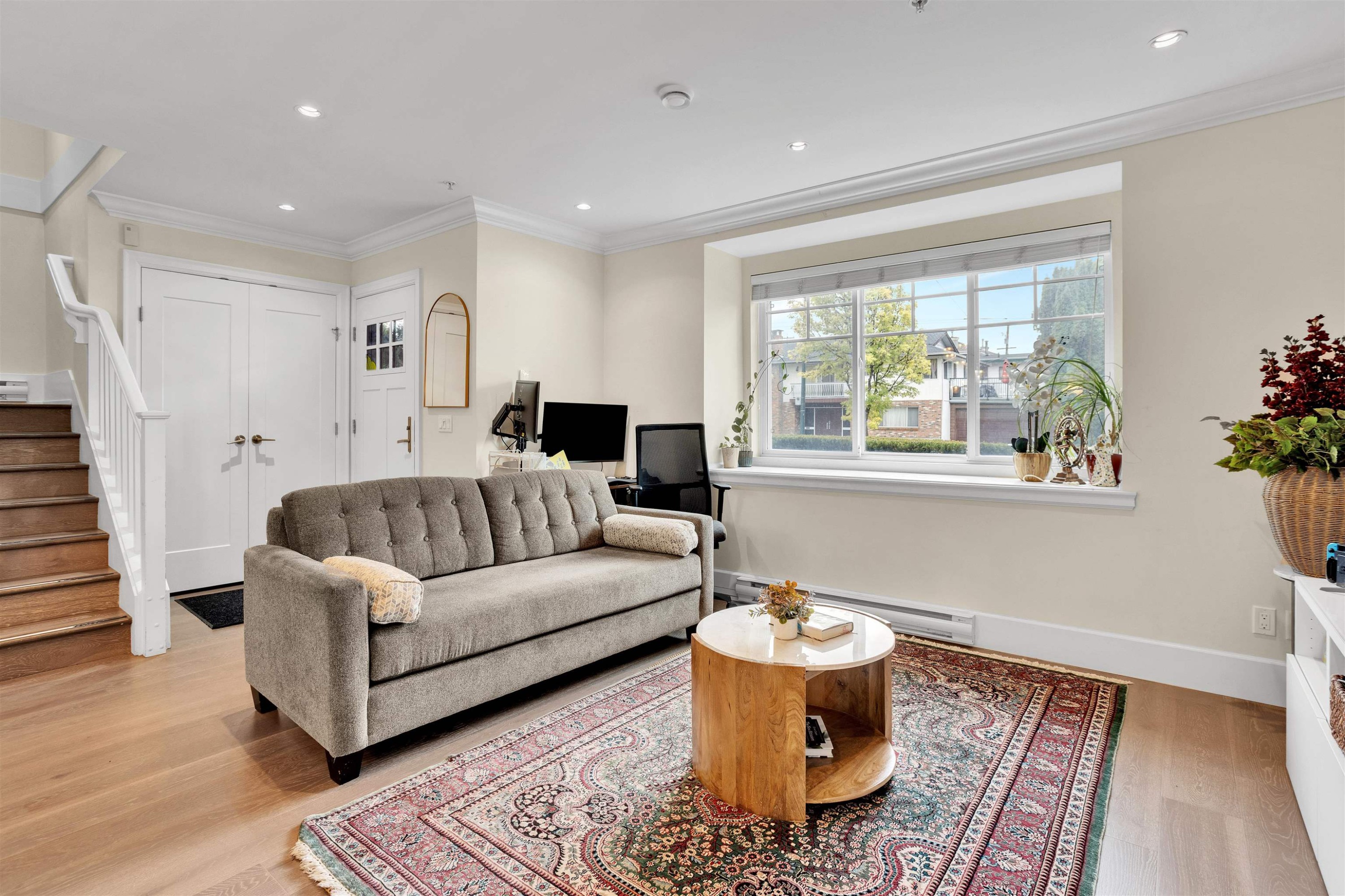 2885 41St Avenue E, Vancouver, BC