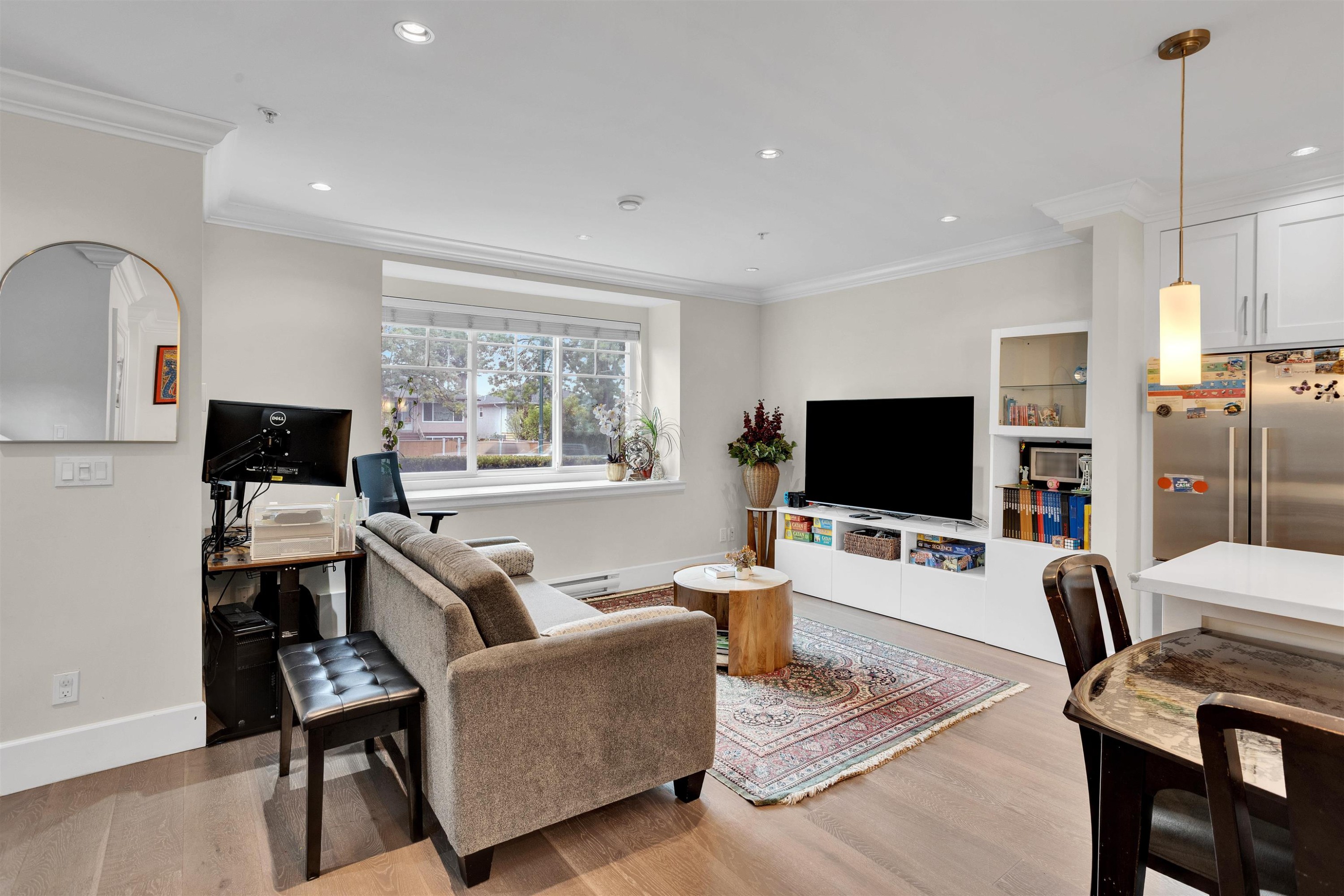 2885 41St Avenue E, Vancouver, BC