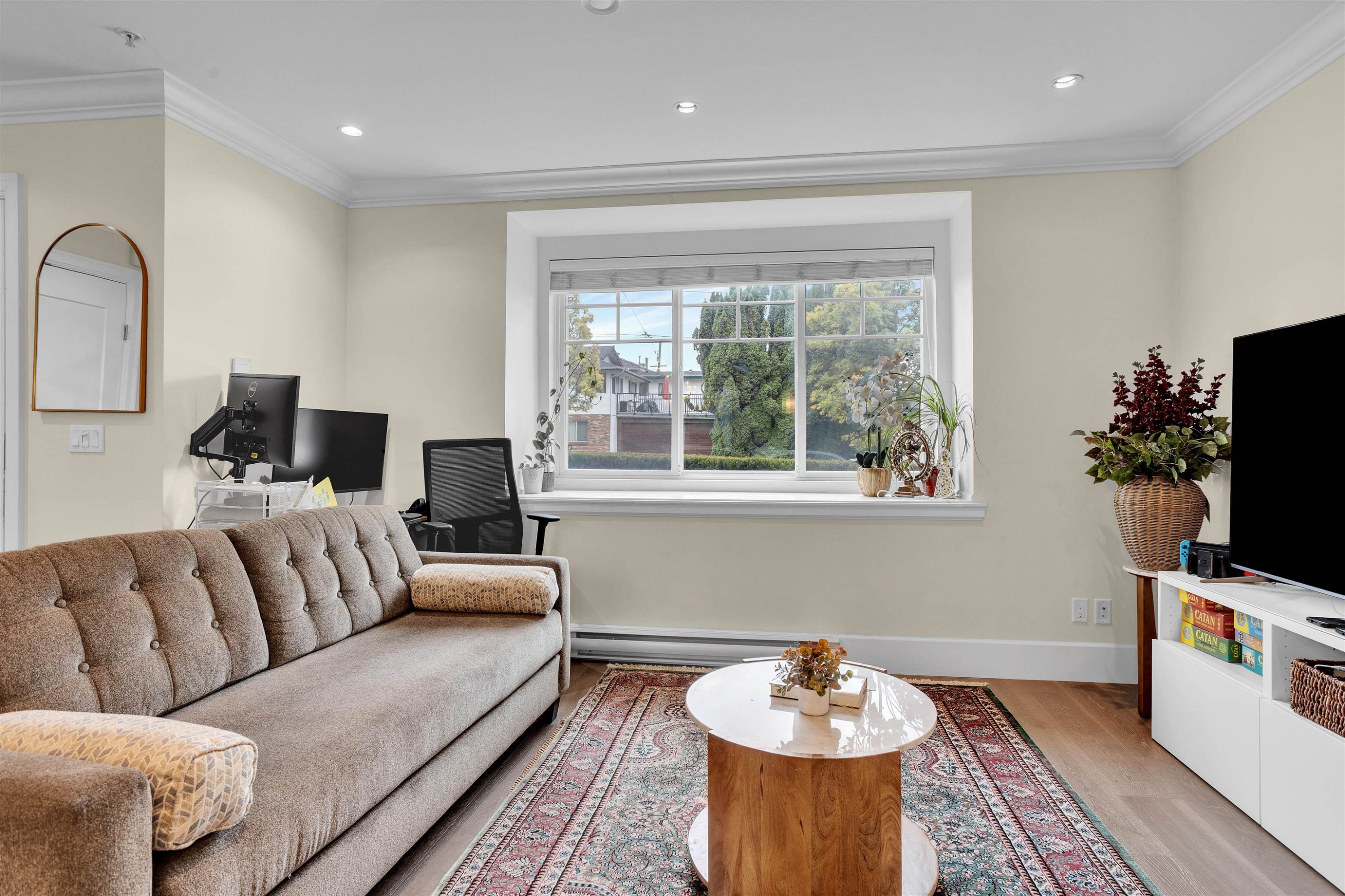 2885 41St Avenue E, Vancouver, BC
