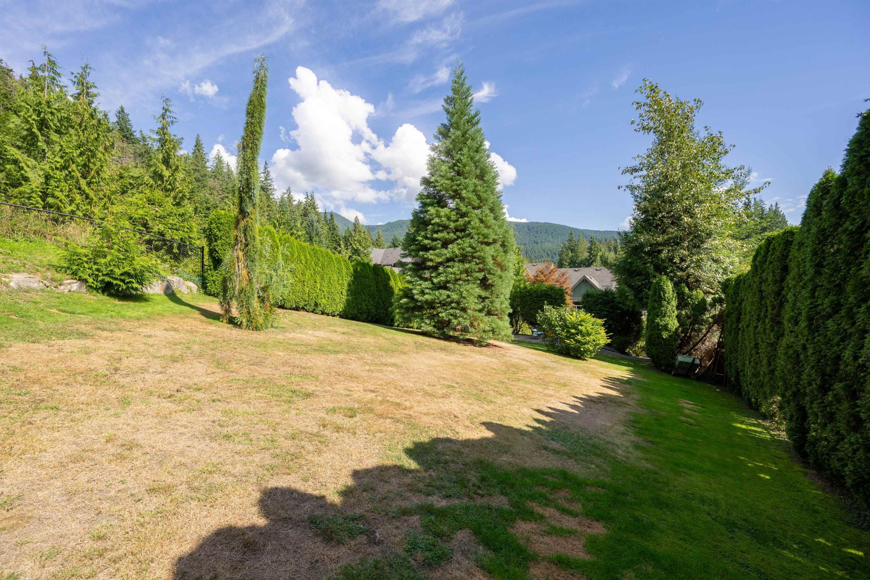 2915 Fern Drive, Anmore, BC