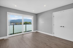 7081 Belcarra Drive Burnaby, BC V5A 1A6