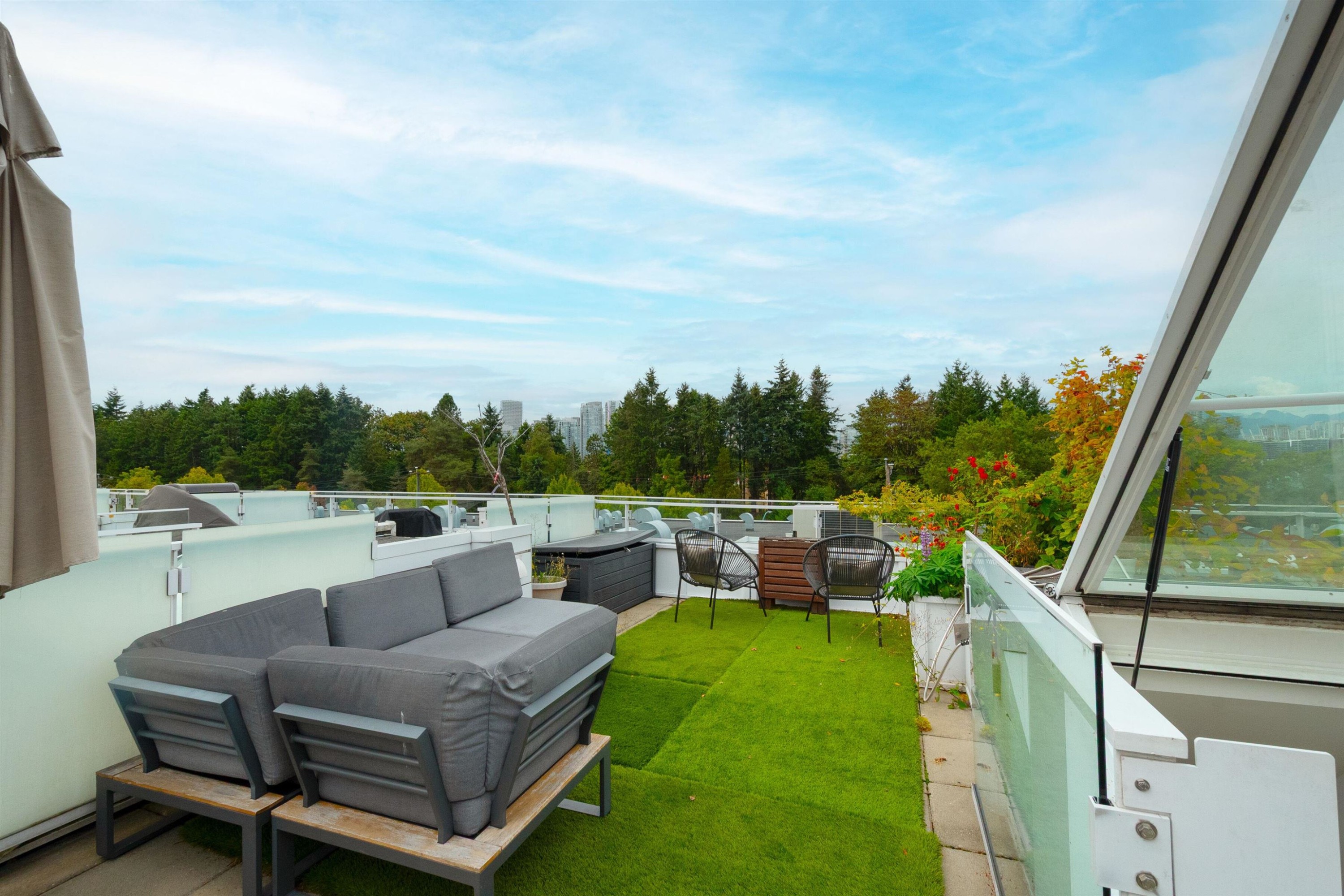 2220 Willow Street, Vancouver, BC