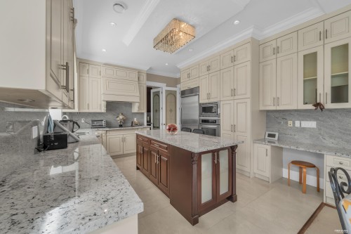 8080 Spires Road, Richmond, BC 