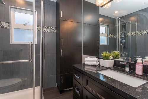 1278 13Th Avenue E, Vancouver, BC 