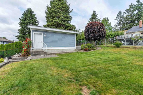 1119 Hammond Avenue, Coquitlam, BC 